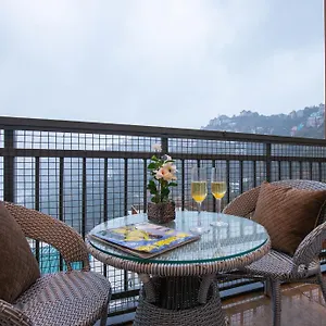 Alaya 2 Bhk With Hill View - Cliff Vista , Shimla India