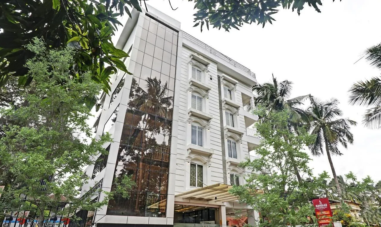 Hotel Sreepathi Mayoogha Guruvayur