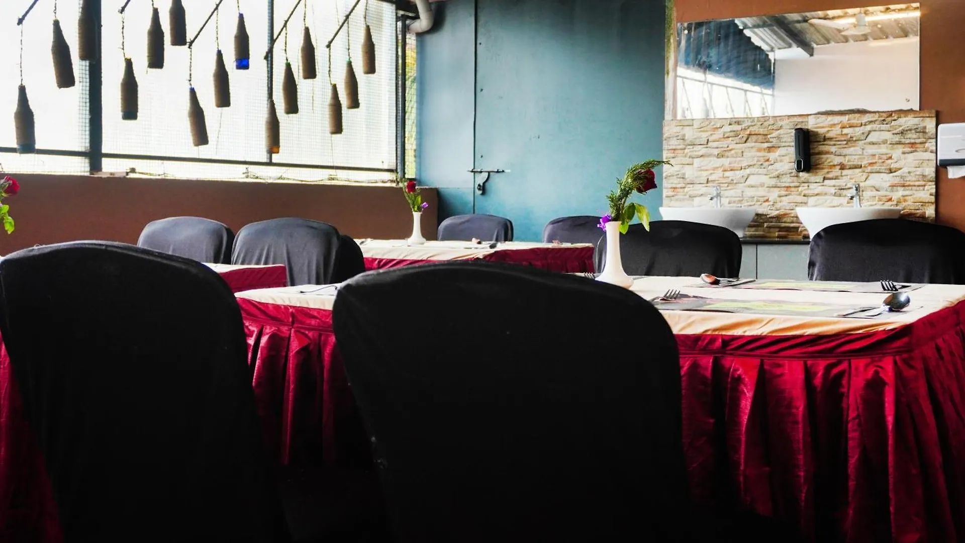 *** Hotel Sreepathi Mayoogha Guruvayur India